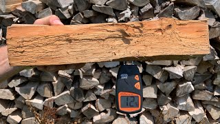 How To know if your Firewood is dry  A quick test  BostonFirewoodcom [upl. by Patsy]