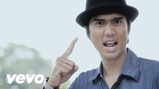 Sheila On 7  Pasti Ku Bisa Video Clip [upl. by Kristofor906]