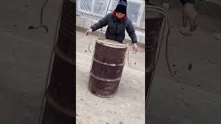 Tips for tying iron oil barrels with rope [upl. by Baiel454]