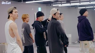 Un Cut Take 7  Parade 행진 Dance Practice Behind the Scene [upl. by Airb]