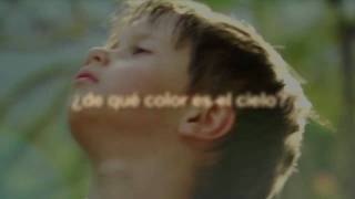 ¿De qué color es el cielo  Trailer [upl. by Gawen438]