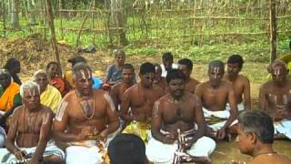 Divya Prabhandam chanting with music by devotees at Nangoor [upl. by Mitran]