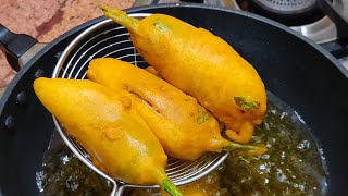 Mirch ke pakode banane ka unique tarika jiska taste munh se na jae  Mirch ke pakode [upl. by Andert]