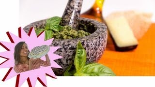 Pesto alla genovese  Segreti di preparazione [upl. by Bronder]