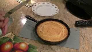 Delicious 4 Ingredient Buttermilk Cornbread [upl. by Maison]