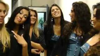 Bailarinas do Faustão desejam Feliz Dia dos Pais  08072010wmv [upl. by Ian]