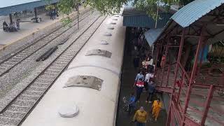 সৌন্দর্যে ঘেরা ব্যস্ত ডোমার রেলওয়ে স্টেশন Domar railway station  DomarNilphamari [upl. by Alf]