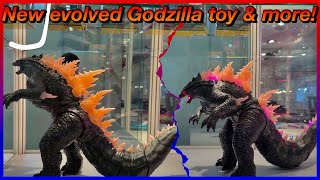 Evolved Godzilla ￼Toy with Lights amp walking Features [upl. by Ynes]