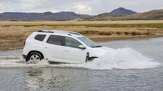 River Crossing at Landmannalauger Campground 4K [upl. by Oel]