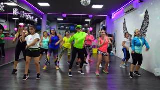 Chorando Se Foi  Ivete Sangalo by Cesar James  Zumba Cardio Extremo Cancun [upl. by Iah854]