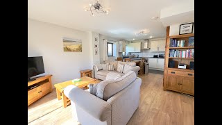 Take a virtual tour of modern amp homely 2bedroom holiday home in Padstow NCornwall  Field View [upl. by Anom979]