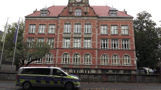 Polizeieinsatz nach DrohMail an Bonner MarieKahleGesamtschule am 260925 [upl. by Maurreen]