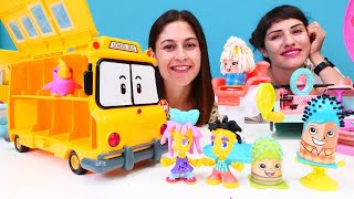 Hamur oyunları Ayşe ve Ümit Play doh kuaför salonunda saç yapıyorlar [upl. by Darsey595]