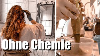 HAARE FÄRBEN OHNE CHEMIE  Khadi Pflanzenhaarfarbe auftragen [upl. by Porte]