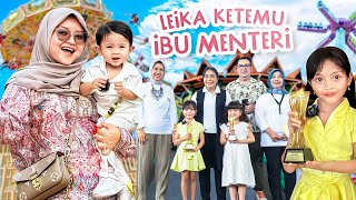 BUNDA TERHARU LEIKA DAPAT PENGHARGAAN DARI BU MENTRI  KETEMU MAZAYA KIMBAB FAMILY ARINAGA FAMILY [upl. by Berky]