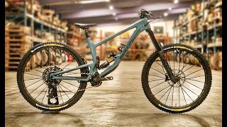 Nukeproof Giga 290 RS  Incredible one off Giga in XL [upl. by Llywellyn906]