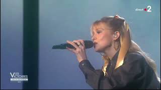 Angèle  « Bruxelles je taime »  Live  Les Victoires de la musique 2022 [upl. by Zetta]