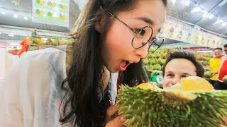 Durian Fruit Feasting in SS2 Kuala Lumpur Malaysia Subscriber Meet Up [upl. by Gan]