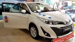 New Toyota Yaris  V Variant  Price  Mileage  Features  Interior  Specs  Walkaround [upl. by Garzon298]