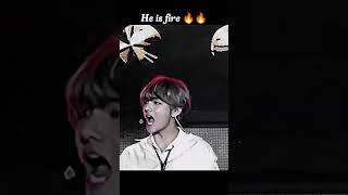 btstaehyung patli kamariya unchi dagariya 🔥  BTS taehyung  btstaehung [upl. by Tisbee563]