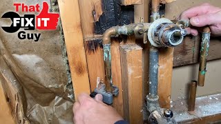 QUICK AND EASY WAY TO CAP OFF WATER LINES [upl. by Rimas]