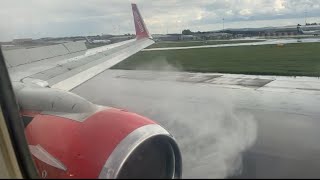 Jet2 Boeing 737800 rainy landing into East Midlands airport  GDRTJ [upl. by Aluino]