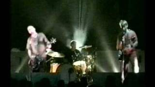 QOTSA  Bonus  04  Auto Pilot LIVE HD [upl. by Aneral]