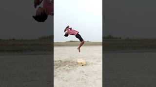 Suraj flyking ke sath flip 😱shorts youtubeshorts stunt rajnishflyking viralvideos shortsfeed [upl. by Rodd]