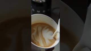 Latte Art using Smeg Coffee Machine and Milk Frother coffee latteart smeg [upl. by Frodi]