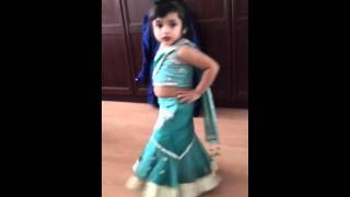 Sajina 3 year old dance sari Ka fall asa [upl. by Merdith427]