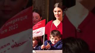 Fête Nationale monegasque  Charlotte Casiraghi fait sensation avec ses fils Raphaël et Balthazar [upl. by Aelahs906]