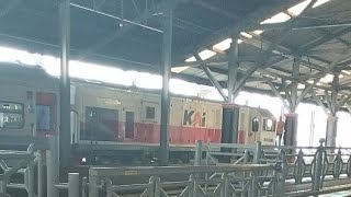 KERETA LOKAL BERSUBSIDI ATAU PSO  NAIK COMMUTER LINE ARJONEGORO 506 SI ULAT BULU HIJAU amp AKU SUKA [upl. by Broeder]