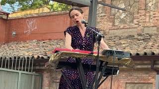 LAETITIA SADIER amp THE SOURCE ENSEMBLE quotDon´t forget you´re minequot live Bombo y Platillo 2652024 [upl. by Eduino806]