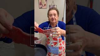 Nonna Pia cooks her easy to make Fettine 🥩👵🇮🇹Part 1 nonnapia madewithlove italiancooking [upl. by Niles]