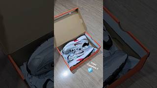 Unboxing Tênis Nike Initiator Cinza e Preto  Tenis Para Uso Casual [upl. by Dorcas]