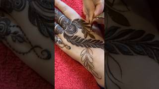 Mehndi design socialads adclear snapchatads advertisingideas shorts campaigntipsadlife [upl. by Lalla55]