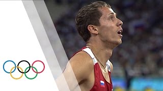 Yuriy Borzakovskiy wins Mens 800m Olympic final  Athens 2004 [upl. by Tallula910]