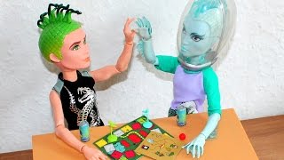 Monster High ♥ HAUL  Deuce Gorgon amp Gil Webber ♥ Mansters Pack ♥ Doll Review [upl. by Calesta]