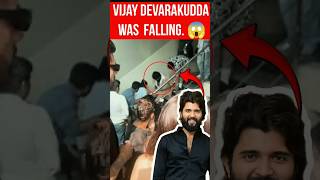 Vijay devarakonda falling on stairs 🤯vijaydevarakonda shorts [upl. by Raffarty]