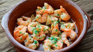 Gambas al Ajillo  Tapa típica española receta tradicional [upl. by Normak]