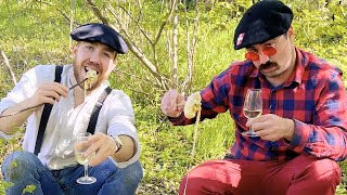 Je mange la fondue en forêt avec Théo Bertrand [upl. by Ailices]