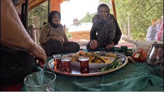 BUNGALO EVDE KAHVALTI BAHÇEDEN HASATKÖYDE SABAH 5 İŞ BAŞIKEÇİLERLE YOĞUN YAĞMURA YAKALANDIM [upl. by Ardena]