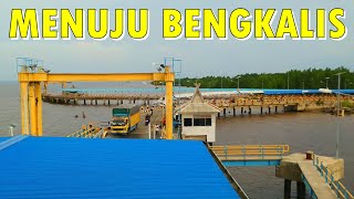 Naik Kapal Penyeberangan Sungai Pakning ke Bengkalis [upl. by Ailugram]