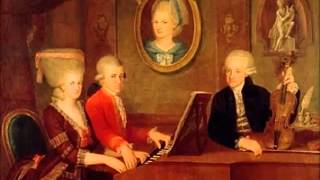 W A Mozart  KV 220 196b  Missa brevis in C major quotSpatzenmessequot [upl. by Iran]