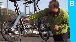 Deze opvouwbare ebike fietst LEKKER maar dat kan HARDER [upl. by Ilaw]