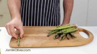 How To  prepare asparagus with Jamie Olivers mate Pete [upl. by Balf]