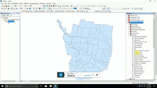 ESRI ArcGIS Polygon to Polyline Conversion [upl. by Ecirual585]