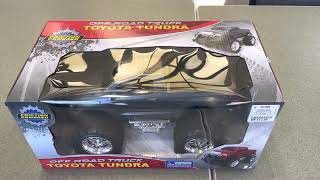 RC Toyota Tundra [upl. by Anauqes]