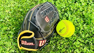 Wilson A2000 V125 Review [upl. by Aivart]