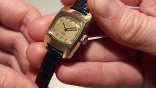 Bulova Accutron 2210 with 440 Hz humming sound [upl. by Harelda]